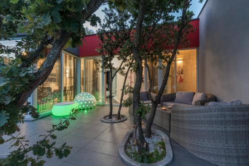 Modern villa Jura with pool near the beach, extra pool heating available