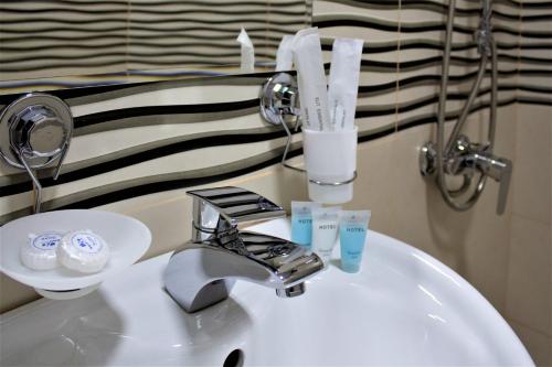 Gallery image of Twins Hotel in Tbilisi City