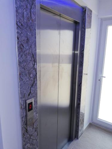 Imagen de la galería de ÇİÇEK APART OTEL, en Didim