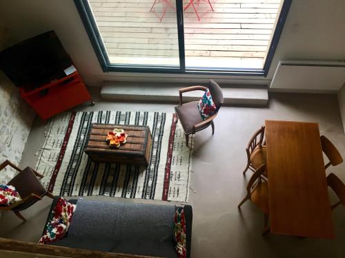 Posezení v ubytování LOFT COCON EN PLEIN CENTRE DE SETE