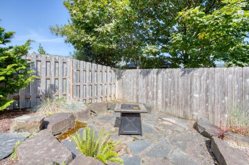Seaside Upscale Townhome – Photos 3