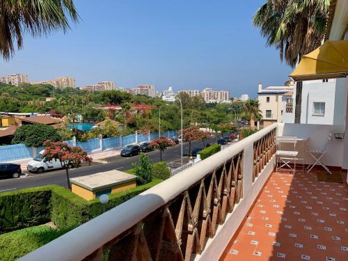 3 BEDROOM, 250m FROM THE BEACH! SWIMMING POOL, PARKING!