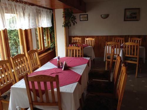A restaurant or other place to eat at Katerina Family Hotel