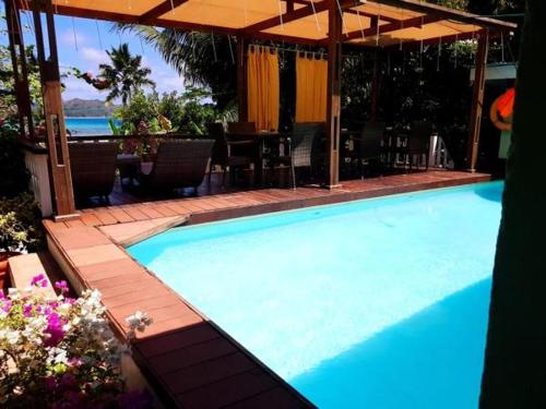 Πισίνα στο ή κοντά στο Sea View Lodge