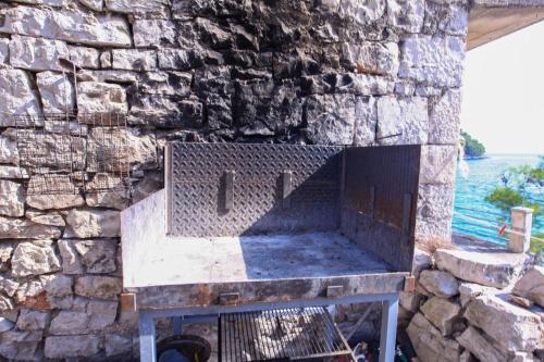 Εγκαταστάσεις μπάρμπεκιου για όλους τους επισκέπτες της παραθεριστικής κατοικίας