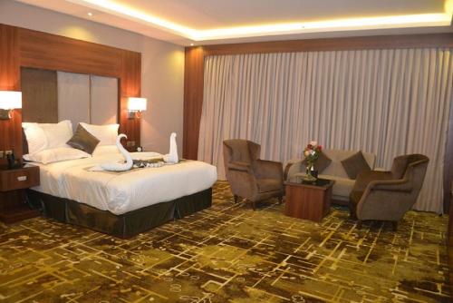 Posezení v ubytování Msharef Almoden Serviced Apartment