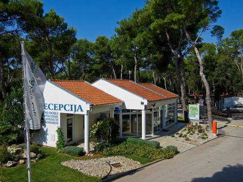 Imagen de la galería de Mobilehome Victoria - Camp Soline, en Biograd na Moru