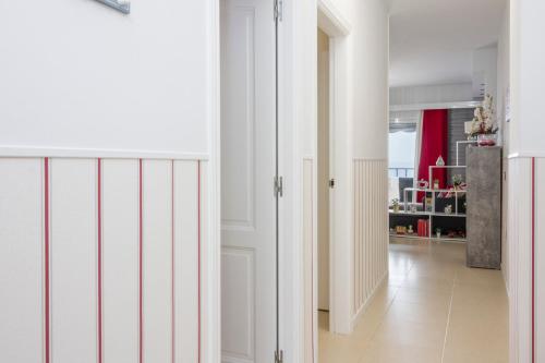 Imagen de la galería de HomeForGuest HARMONY PARK NEW APT WITH SEA VIEW, en Bajamar