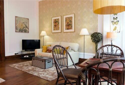 Localtraveling Downtown - Family Apartments