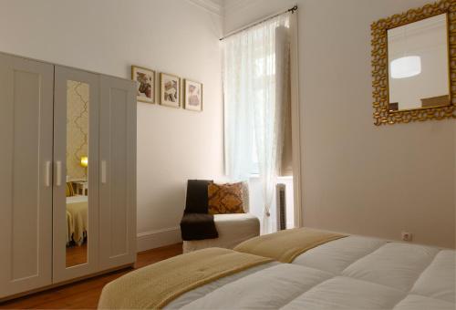 Localtraveling Downtown - Family Apartments