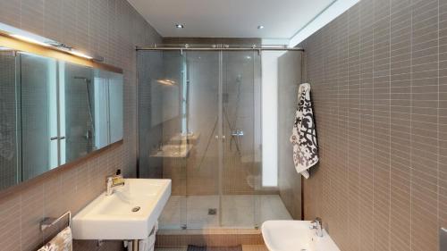 Kúpeľňa v ubytovaní Luxury BKM in Playa del Duque