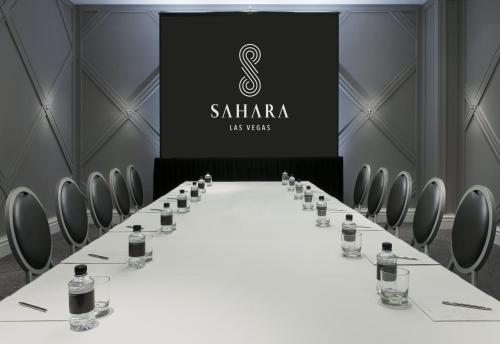Kawasan bisnes dan/atau bilik persidangan di SAHARA Las Vegas