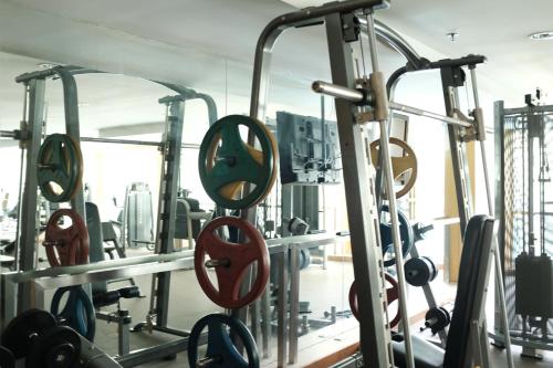 Centrul de fitness și/sau facilități de fitness de la The Aiyapura Bangkok