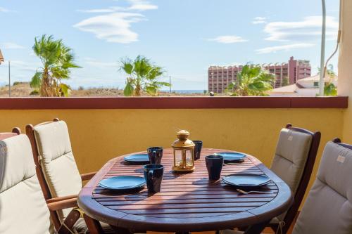 Spacious Beachfront Flat with Sea Views and Private Indoor Parking