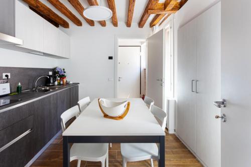 Hostmate - Venezia - Salizada photo 12