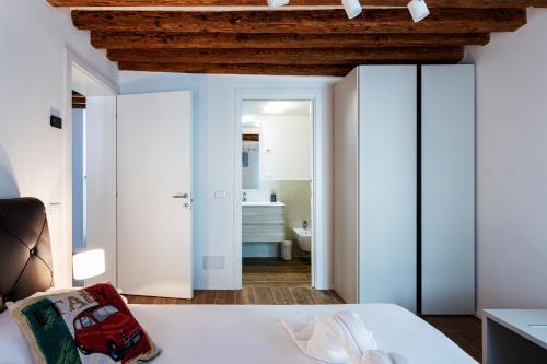 Hostmate - Venezia - Salizada photo 27