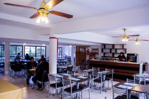 En restaurant eller et andet spisested på San Remo Park Hotel