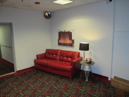 Χώρος καθιστικού στο Americas Best Value Inn Billings