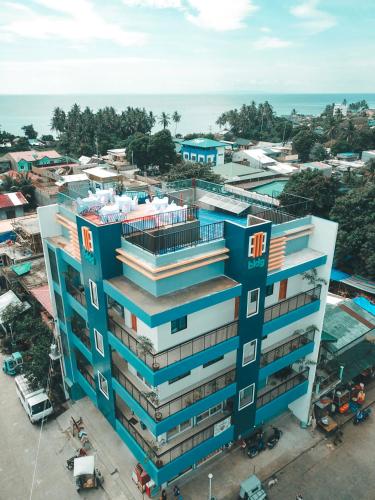 Pemandangan laut umum atau pemandangan laut yang diambil dari hotel