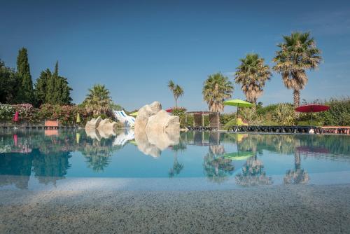 Imagen de la galería de Camping Le Méditerranée Argelès - Domaine piétonnier, en Argelès-sur-Mer