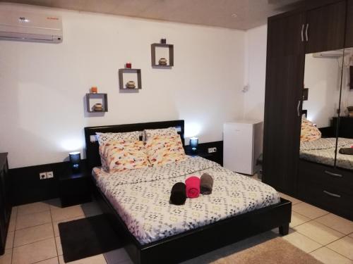 Postel nebo postele na pokoji v ubytování La CAZ A NOU