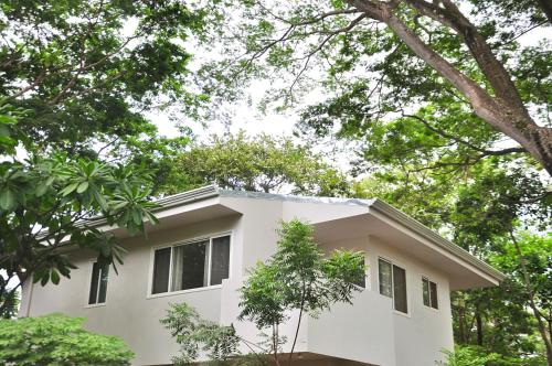 Bangunan di mana terletaknya rumah percutian