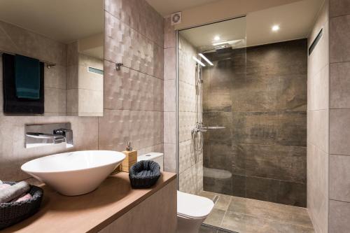 A bathroom at modern city center maisonette