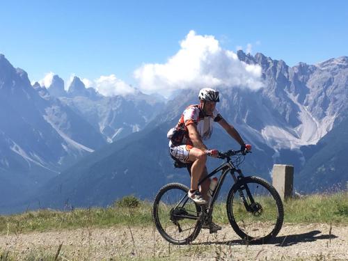 Montar en bicicleta en Residence Kramhuter o alrededores