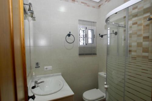 Kupatilo u objektu Apartamento Triana l Bolonia, Tarifa