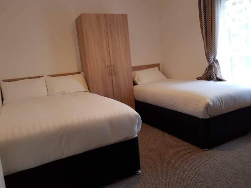 Gallery image of Park View room with free minibar tea&coffee in Dublin