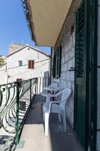 Apinelo Port Rooms