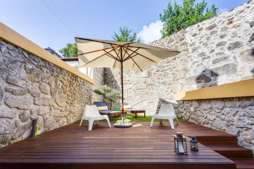 Pinheiro Terrace Downtown Apartment by DA'HOME