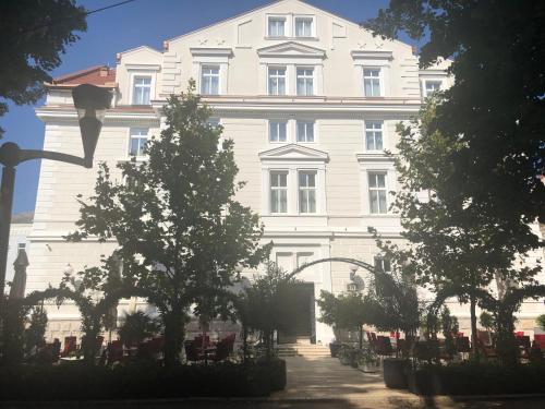 Budova, kde se hotel nachází