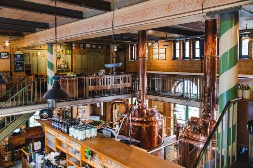 Lounge nebo bar v ubytování Brauhaus in Spandau