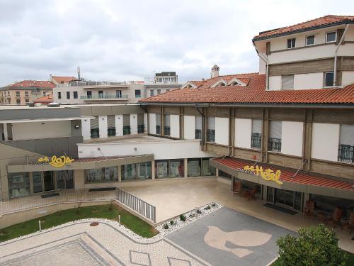 Budova, kde se hotel nachází