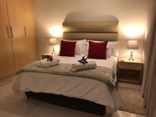 Postel nebo postele na pokoji v ubytování 1 Mountain Rd Boutique B & B