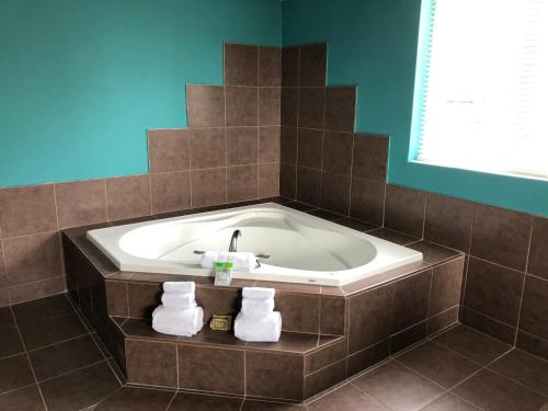 LES Hotel & Suites – Photos 3