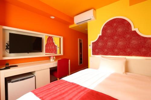 Кровать или кровати в номере Hotel Wing International Select Nagoya Sakae