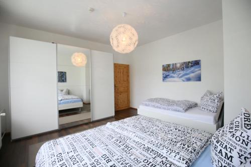 Postel nebo postele na pokoji v ubytování Ferienwohnung Harzurlaub-Schierke