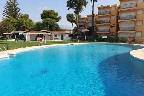 Playa Bella 2-2A