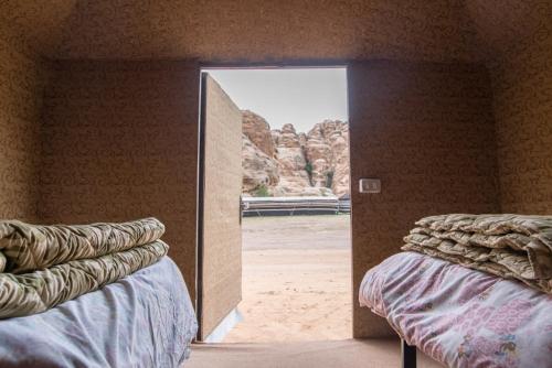 Foto dalla galleria di Ammarin Bedouin Camp a Wadi Musa