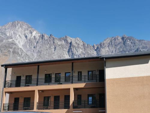 Gallery image of Oxygen House in Stepantsminda