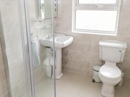 Cherry Tree Cottage tesisinde bir banyo