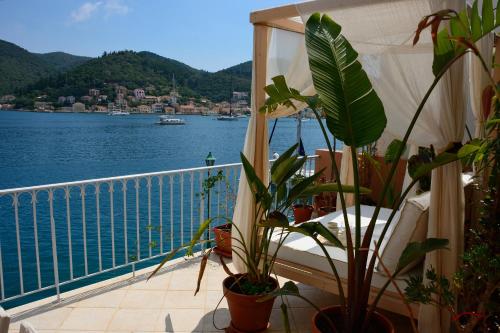 FOS - The Artist's House