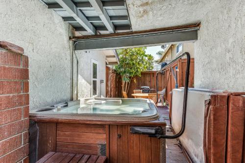 22 Huntington St. 2bdr – Photos 3