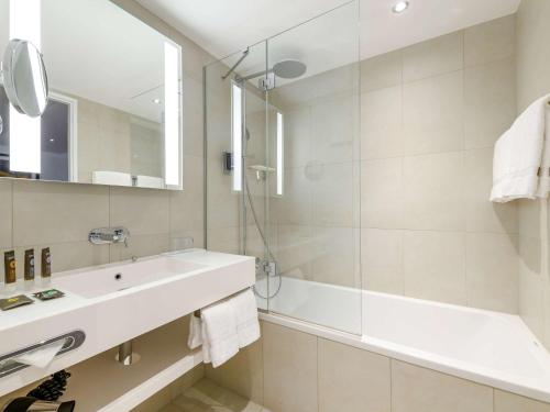 Bilik mandi di Novotel Wien Hauptbahnhof