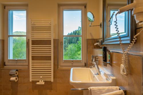 Ein Badezimmer in der Unterkunft Hotel Schloss Hornberg