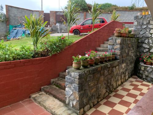 Gallery image of Vignesh holiday inn in Kotagiri