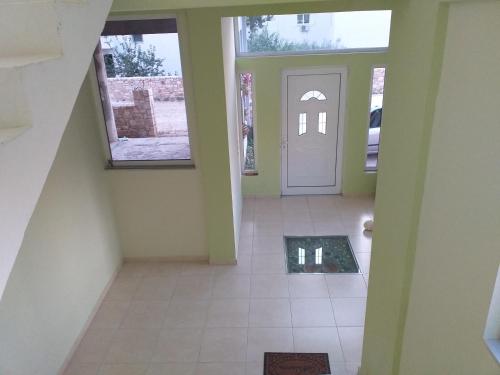 Imagen de la galería de Villa Sopebra, en Sarandë