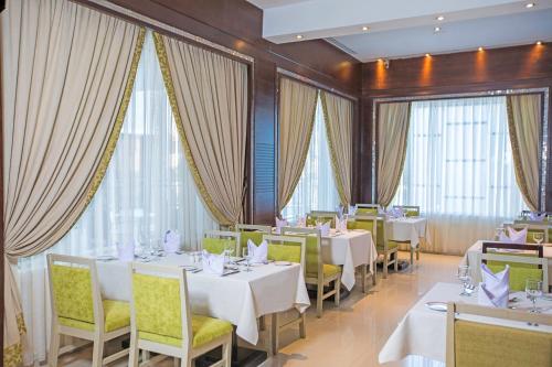 Posezení v ubytování Sunrise Crystal Bay Resort -Grand Select